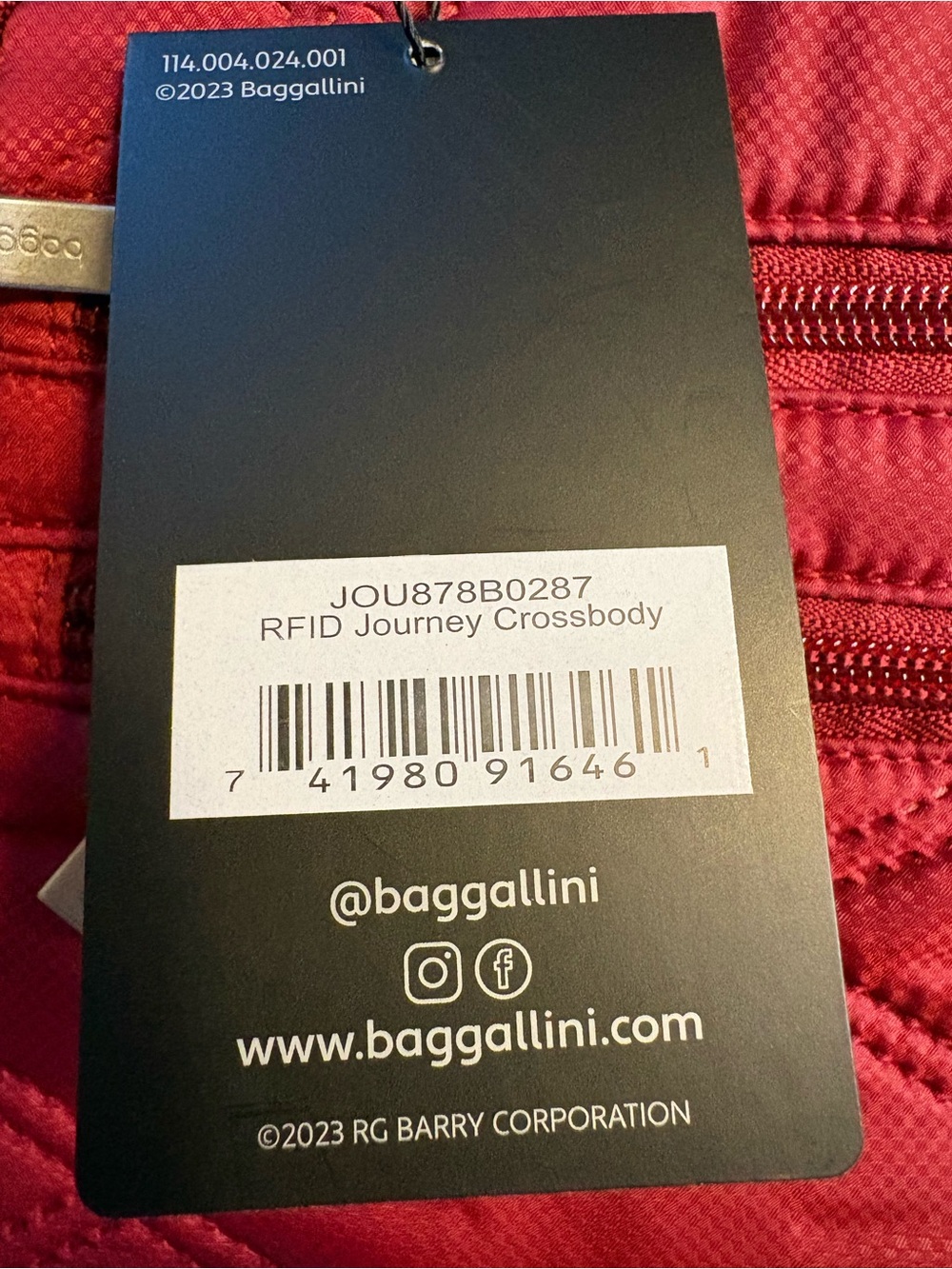 Baggallini RFID Journey Crossbody Bag Red Travel NWT - Picture 5 of 5